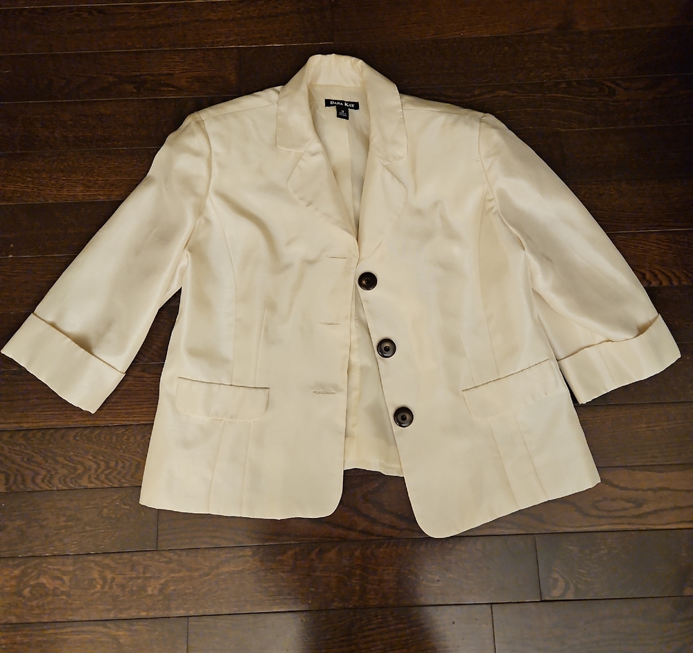 Women's Cream Jacket